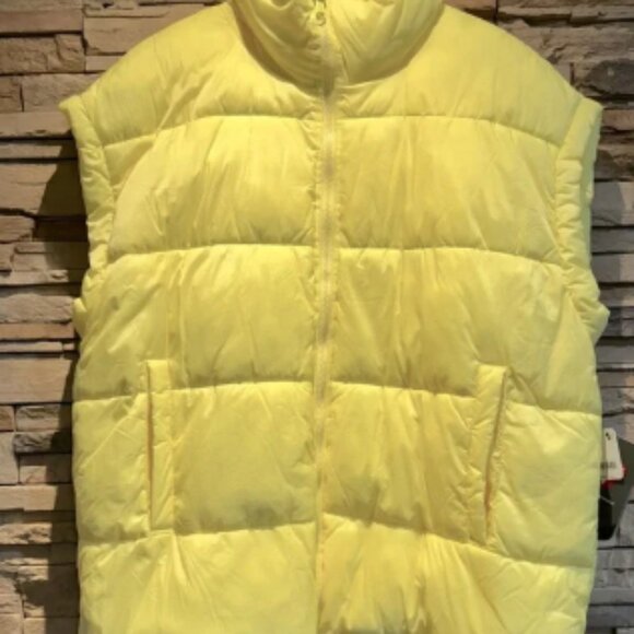 FP MOVEMENT In A Bubble Oversize Puffer Vest Color: Lemon Size:L NWT - Picture 1 of 5